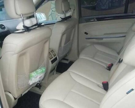 Белый Мерседес ГЛ-класс, объемом двигателя 3 л и пробегом 252 тыс. км за 18300 $, фото 6 на Automoto.ua