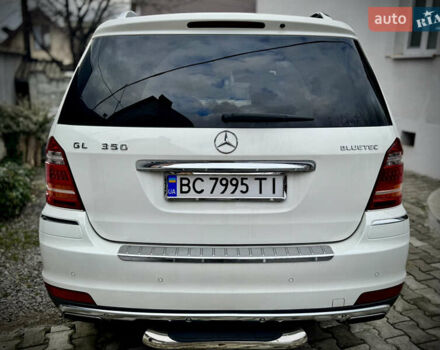 Белый Мерседес ГЛ-класс, объемом двигателя 2.99 л и пробегом 245 тыс. км за 17999 $, фото 6 на Automoto.ua