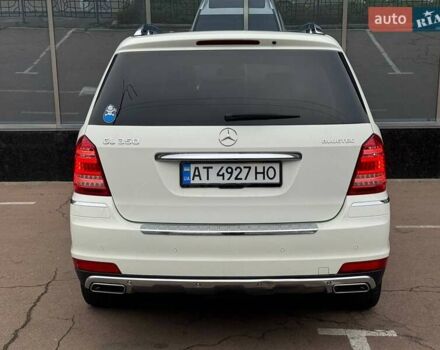 Белый Мерседес ГЛ-класс, объемом двигателя 3 л и пробегом 272 тыс. км за 17500 $, фото 6 на Automoto.ua