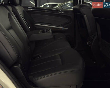 Белый Мерседес ГЛ-класс, объемом двигателя 2.99 л и пробегом 205 тыс. км за 18999 $, фото 24 на Automoto.ua