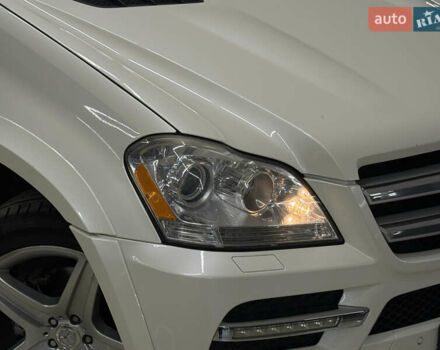 Белый Мерседес ГЛ-класс, объемом двигателя 2.99 л и пробегом 205 тыс. км за 18999 $, фото 6 на Automoto.ua