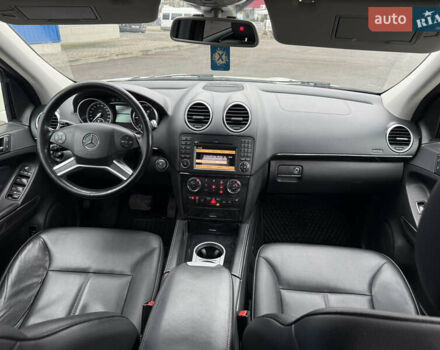 Білий Мерседес ГЛ-Клас, об'ємом двигуна 3 л та пробігом 258 тис. км за 12900 $, фото 34 на Automoto.ua