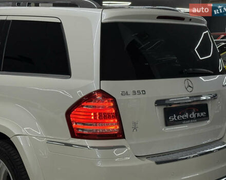 Белый Мерседес ГЛ-класс, объемом двигателя 2.99 л и пробегом 205 тыс. км за 18999 $, фото 14 на Automoto.ua