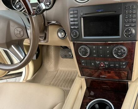 Білий Мерседес ГЛ-Клас, об'ємом двигуна 3 л та пробігом 236 тис. км за 19200 $, фото 13 на Automoto.ua