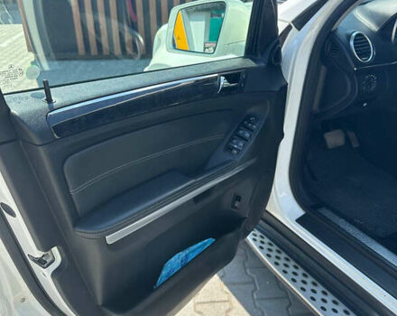 Білий Мерседес ГЛ-Клас, об'ємом двигуна 2.99 л та пробігом 170 тис. км за 17000 $, фото 17 на Automoto.ua