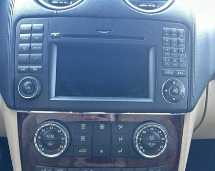 Белый Мерседес ГЛ-класс, объемом двигателя 5.46 л и пробегом 72 тыс. км за 29999 $, фото 6 на Automoto.ua