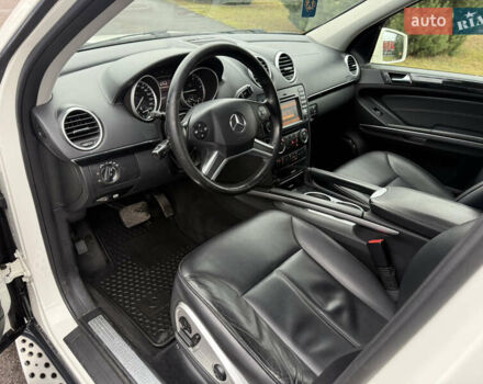 Білий Мерседес ГЛ-Клас, об'ємом двигуна 3 л та пробігом 258 тис. км за 12900 $, фото 18 на Automoto.ua