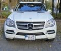 Мерседес ГЛ-класс 2011 в Львове на Automoto.ua Белый Мерседес ГЛ-класс, объемом двигателя 2.99 л и пробегом 385 тыс. км за 20000 $, фото 1 на Automoto.ua