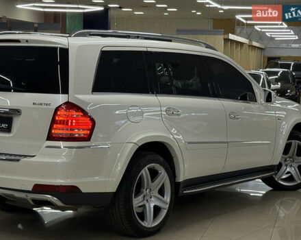 Белый Мерседес ГЛ-класс, объемом двигателя 2.99 л и пробегом 205 тыс. км за 18999 $, фото 9 на Automoto.ua