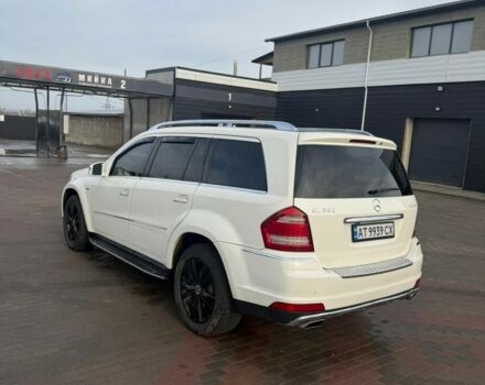 Белый Мерседес ГЛ-класс, объемом двигателя 3 л и пробегом 330 тыс. км за 19000 $, фото 6 на Automoto.ua