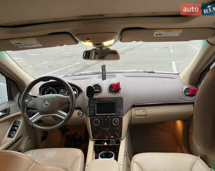 Білий Мерседес ГЛ-Клас, об'ємом двигуна 2.99 л та пробігом 255 тис. км за 17000 $, фото 9 на Automoto.ua