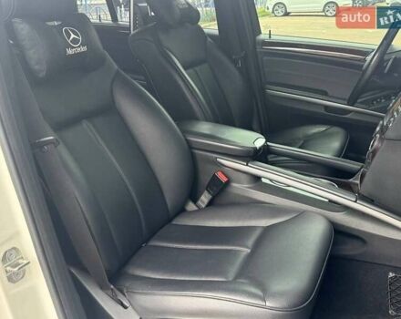 Белый Мерседес ГЛ-класс, объемом двигателя 3 л и пробегом 272 тыс. км за 17500 $, фото 15 на Automoto.ua