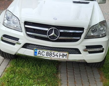 Белый Мерседес ГЛ-класс, объемом двигателя 3 л и пробегом 283 тыс. км за 20000 $, фото 1 на Automoto.ua