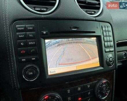 Белый Мерседес ГЛ-класс, объемом двигателя 3 л и пробегом 272 тыс. км за 17500 $, фото 35 на Automoto.ua