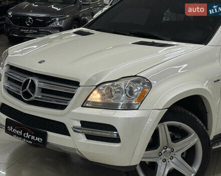 Белый Мерседес ГЛ-класс, объемом двигателя 2.99 л и пробегом 205 тыс. км за 18999 $, фото 1 на Automoto.ua