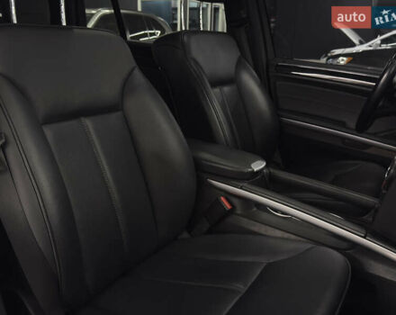 Белый Мерседес ГЛ-класс, объемом двигателя 2.99 л и пробегом 205 тыс. км за 18999 $, фото 19 на Automoto.ua