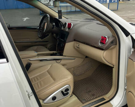 Білий Мерседес ГЛ-Клас, об'ємом двигуна 2.99 л та пробігом 255 тис. км за 17000 $, фото 7 на Automoto.ua