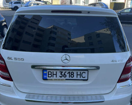 Белый Мерседес ГЛ-класс, объемом двигателя 5.46 л и пробегом 72 тыс. км за 29999 $, фото 2 на Automoto.ua