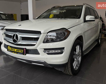 Белый Мерседес ГЛ-класс, объемом двигателя 3 л и пробегом 235 тыс. км за 24900 $, фото 3 на Automoto.ua