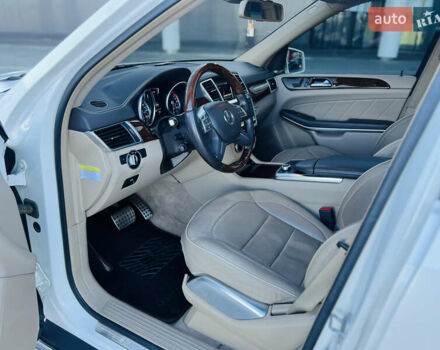 Белый Мерседес ГЛ-класс, объемом двигателя 4.7 л и пробегом 163 тыс. км за 19500 $, фото 21 на Automoto.ua