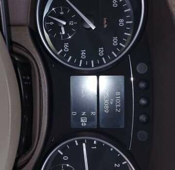 Белый Мерседес ГЛ-класс, объемом двигателя 3 л и пробегом 255 тыс. км за 24300 $, фото 9 на Automoto.ua