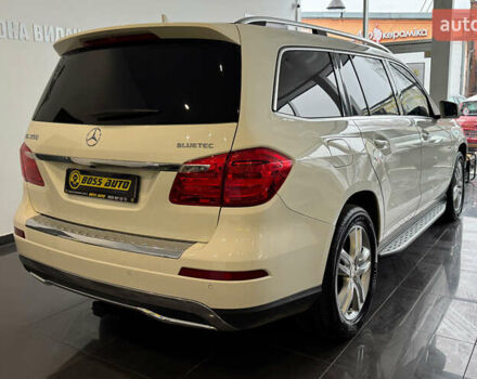 Белый Мерседес ГЛ-класс, объемом двигателя 3 л и пробегом 235 тыс. км за 24900 $, фото 7 на Automoto.ua