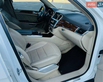 Белый Мерседес ГЛ-класс, объемом двигателя 4.7 л и пробегом 163 тыс. км за 19500 $, фото 24 на Automoto.ua