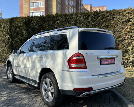 Белый Мерседес ГЛ-класс, объемом двигателя 3 л и пробегом 252 тыс. км за 16500 $, фото 3 на Automoto.ua