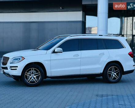 Белый Мерседес ГЛ-класс, объемом двигателя 4.7 л и пробегом 163 тыс. км за 19500 $, фото 2 на Automoto.ua