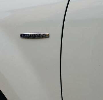 Белый Мерседес ГЛ-класс, объемом двигателя 3 л и пробегом 255 тыс. км за 24300 $, фото 2 на Automoto.ua