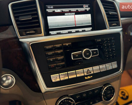 Белый Мерседес ГЛ-класс, объемом двигателя 3 л и пробегом 235 тыс. км за 24900 $, фото 15 на Automoto.ua