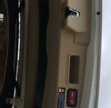 Белый Мерседес ГЛ-класс, объемом двигателя 3 л и пробегом 255 тыс. км за 24300 $, фото 35 на Automoto.ua