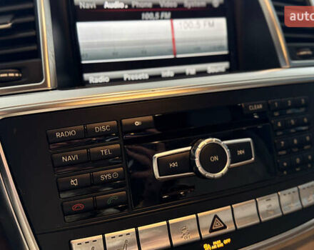 Белый Мерседес ГЛ-класс, объемом двигателя 3 л и пробегом 235 тыс. км за 24900 $, фото 16 на Automoto.ua