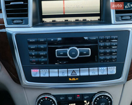 Белый Мерседес ГЛ-класс, объемом двигателя 4.7 л и пробегом 163 тыс. км за 19500 $, фото 35 на Automoto.ua