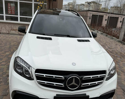 Белый Мерседес ГЛ-класс, объемом двигателя 2.99 л и пробегом 282 тыс. км за 29900 $, фото 2 на Automoto.ua