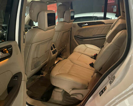 Білий Мерседес ГЛ-Клас, об'ємом двигуна 2.99 л та пробігом 238 тис. км за 23000 $, фото 7 на Automoto.ua