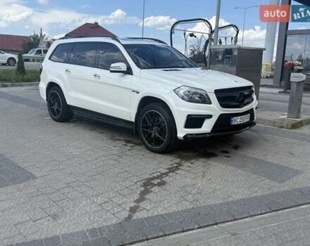 Белый Мерседес ГЛ-класс, объемом двигателя 4.66 л и пробегом 250 тыс. км за 22000 $, фото 7 на Automoto.ua