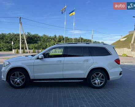 Мерседес ГЛ-класс 2013 в Мостисках на Automoto.ua Белый Мерседес ГЛ-класс, объемом двигателя 2.99 л и пробегом 240 тыс. км за 31000 $, фото 6 на Automoto.ua