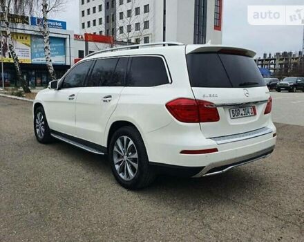 Білий Мерседес ГЛ-Клас, об'ємом двигуна 3 л та пробігом 260 тис. км за 27300 $, фото 6 на Automoto.ua