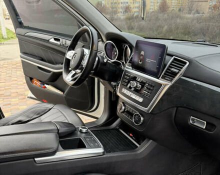 Белый Мерседес ГЛ-класс, объемом двигателя 2.99 л и пробегом 282 тыс. км за 29900 $, фото 16 на Automoto.ua