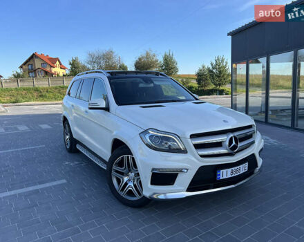 Мерседес ГЛ-класс 2013 в Мостисках на Automoto.ua Белый Мерседес ГЛ-класс, объемом двигателя 2.99 л и пробегом 240 тыс. км за 31000 $, фото 1 на Automoto.ua