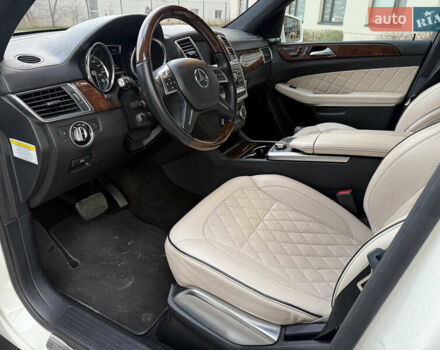 Белый Мерседес ГЛ-класс, объемом двигателя 4.66 л и пробегом 149 тыс. км за 24999 $, фото 9 на Automoto.ua