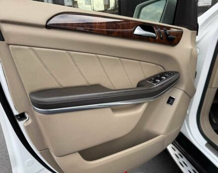 Білий Мерседес ГЛ-Клас, об'ємом двигуна 3 л та пробігом 224 тис. км за 24999 $, фото 5 на Automoto.ua