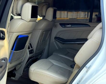 Білий Мерседес ГЛ-Клас, об'ємом двигуна 4.7 л та пробігом 201 тис. км за 29000 $, фото 9 на Automoto.ua