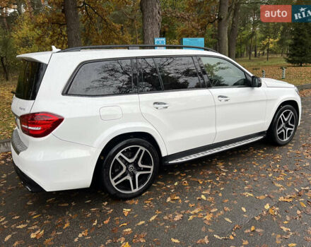 Мерседес ГЛ-класс 2014 в Киеве на Automoto.ua Белый Мерседес ГЛ-класс, объемом двигателя 3 л и пробегом 140 тыс. км за 28000 $, фото 4 на Automoto.ua