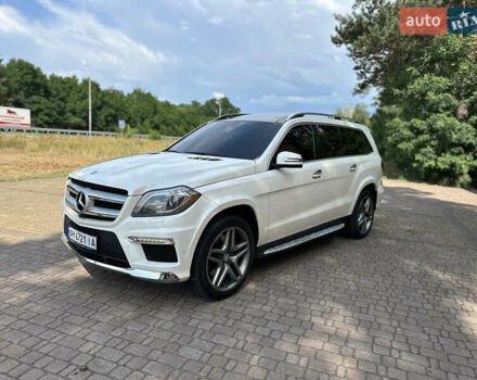 Білий Мерседес ГЛ-Клас, об'ємом двигуна 4.66 л та пробігом 200 тис. км за 27000 $, фото 7 на Automoto.ua
