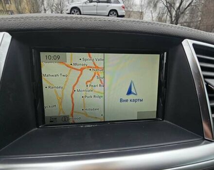 Белый Мерседес ГЛ-класс, объемом двигателя 2.99 л и пробегом 214 тыс. км за 27300 $, фото 17 на Automoto.ua