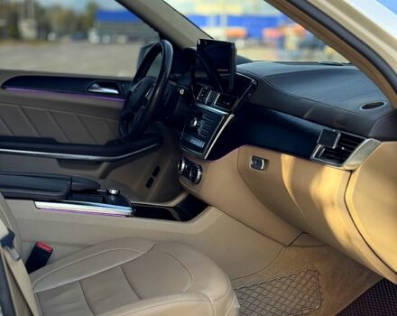 Білий Мерседес ГЛ-Клас, об'ємом двигуна 4.7 л та пробігом 201 тис. км за 29000 $, фото 7 на Automoto.ua