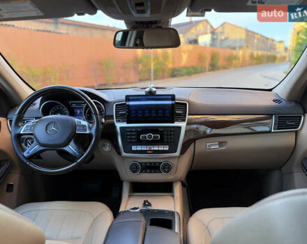 Білий Мерседес ГЛ-Клас, об'ємом двигуна 3 л та пробігом 250 тис. км за 24999 $, фото 62 на Automoto.ua