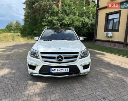 Білий Мерседес ГЛ-Клас, об'ємом двигуна 4.66 л та пробігом 200 тис. км за 27000 $, фото 8 на Automoto.ua